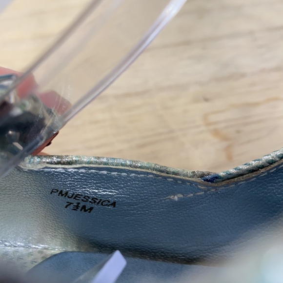 Marciano sandals - Picture 6 of 14